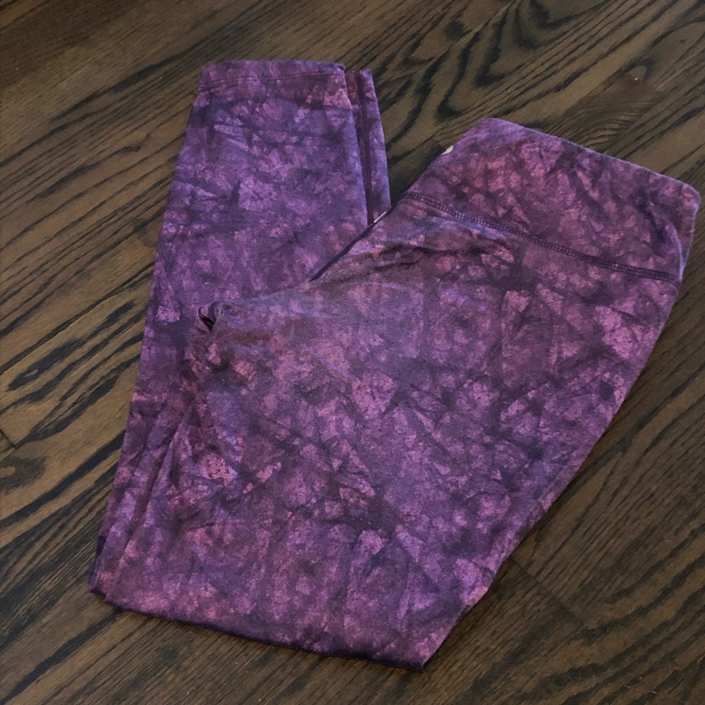 Purple athletic leggings